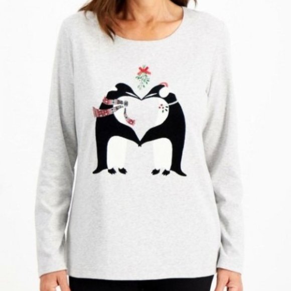 NWT Karen Scott Christmas Mistletoe Penguins Pale Gray Top - Picture 1 of 1